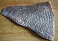 White Snapper auf der Haut gebraten an Gem&uuml;sejulienne
