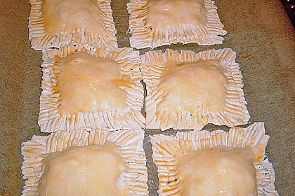 Schinken - K&auml;se Bl&auml;tterteigtaschen 4