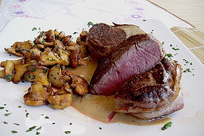 Rinderfiletsteaks im Speckmantel mit Whiskysauce 3