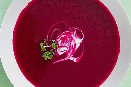 Erw&auml;rmende rote Wintersuppe