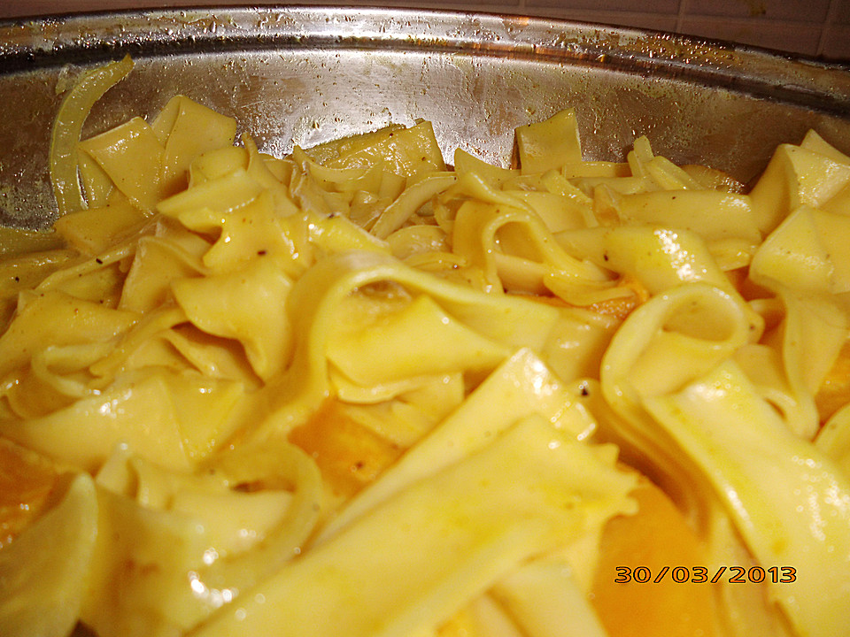 Nudeln mit Pfirsich - Curry - Sahnesauce (Rezept mit Bild) | Chefkoch.de