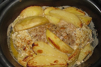 Römertopf - Kräuterhackroulade mit Sahnekartoffeln 1
