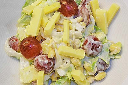 Sprossen - K&auml;se - Obst Salat