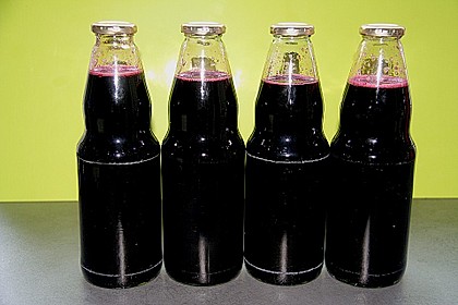 Holundersaft bei Erkältung / Basissaft 2