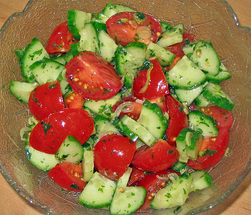 Gurken - Tomatensalat (Rezept mit Bild) von Floehchen3 | Chefkoch.de