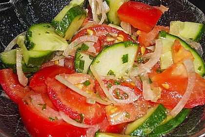 Gurken - Tomatensalat 8
