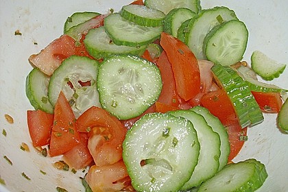 Gurken - Tomatensalat 10