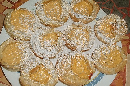 Portugiesische Sahnet&ouml;rtchen