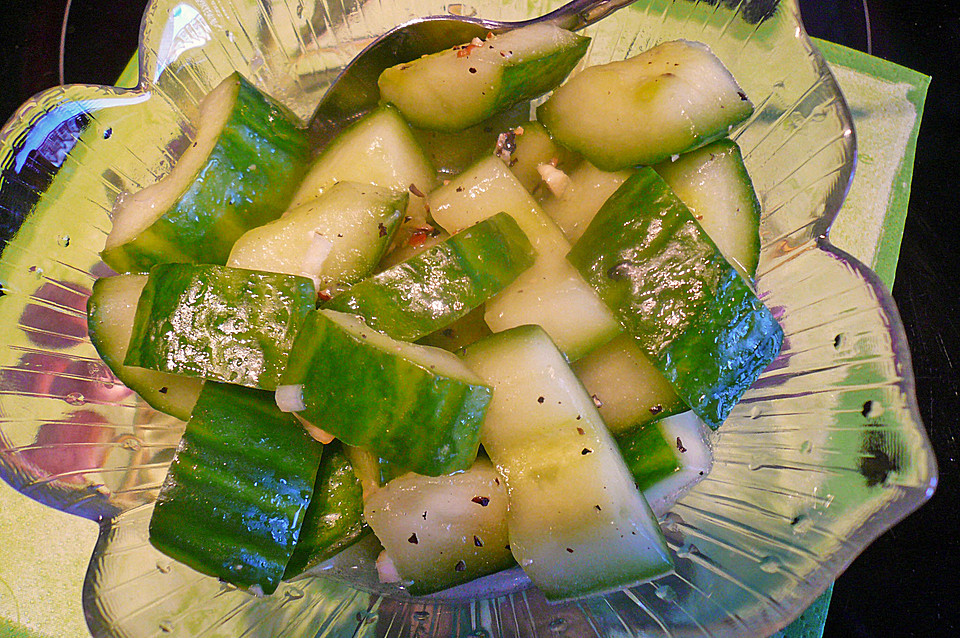 Chinesischer Gurkensalat mit Knoblauch (Rezept mit Bild) | Chefkoch.de