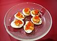 Gef&uuml;llte Eier mit Paprika
