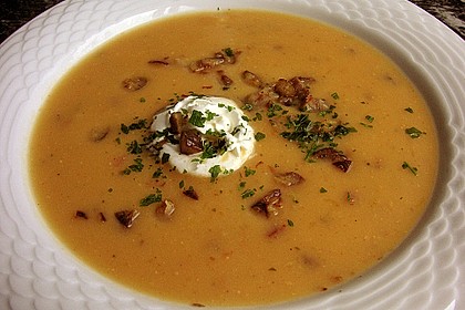 Annas Kürbiscremesuppe mit Maronen 1