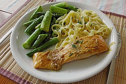 Albertos Lachsfilet mit Curry