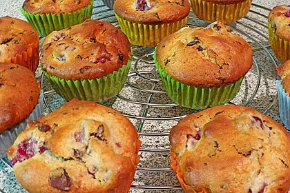 Stracciatella - Kirsch Muffins 8