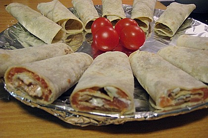 Pikante Blätterteigschnecken mit Lachs 7