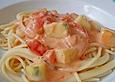 Spaghetti in Feta - Tomate - Gurken - Sauce