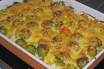 Auflauf mit Buttergem&uuml;se, Rosenkohl und Mettenden 2