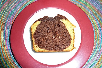 Saftiger Marmorkuchen 8