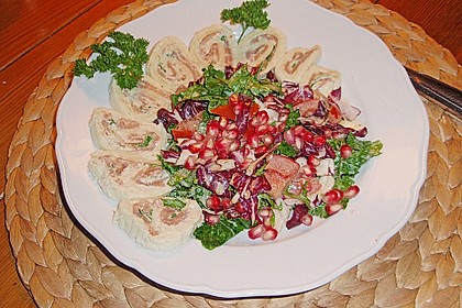 Mozzarella - R&ouml;llchen mit Lachs auf Rauke 21