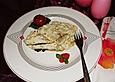 &Uuml;berbackene Dinkel - Palatschinken mit B&auml;rlauchf&uuml;llung