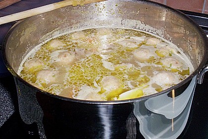 Omas Hühnersuppe 5