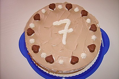 Milka - Herzen - Torte 10