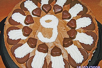 Milka - Herzen - Torte 4