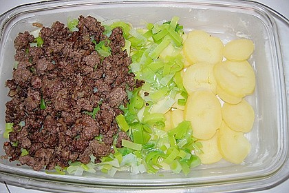 Kartoffel - Auflauf mit Hackfleisch und Porree 2