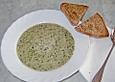 &Uuml;berraschungssuppe mit Knoblauchbrot