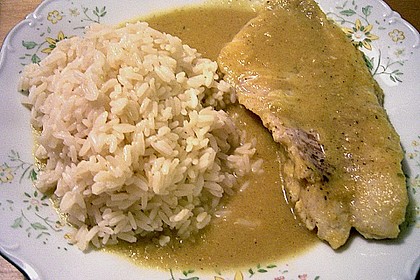 Fischfilet mit Curry - Zwiebel - Sauce