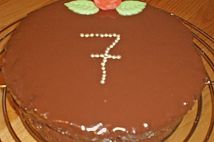Frosting / Glasur mit Schokolade und Sahne 19