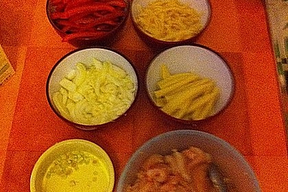 Schnelles Thai - Curry mit Huhn, Paprika und feiner Erdnussnote 59
