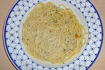 Spaghetti mit Knoblauch, &Ouml;l und Pfefferschote 1