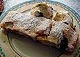 Erdbeer - Rhabarber - Strudel