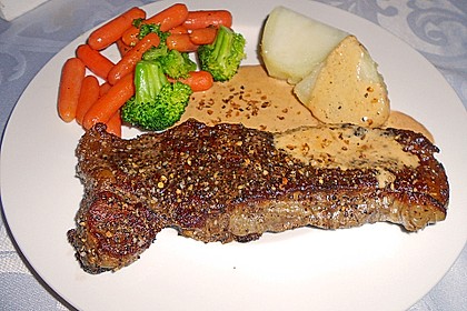 Steak in Pfeffersauce 3