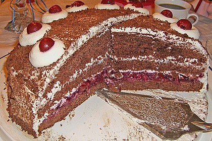 Schwarzwälder Kirschtorte - super easy 146