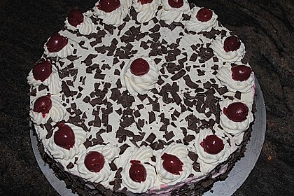 Schwarzwälder Kirschtorte - super easy 37
