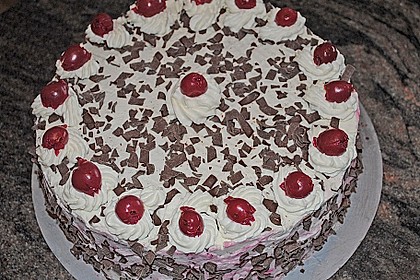 Schwarzwälder Kirschtorte - super easy 142