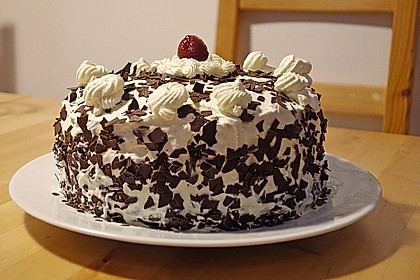 Schwarzwälder Kirschtorte - super easy 77