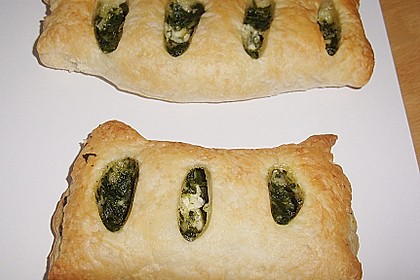 Griechische Tir&oacute;pittes 3
