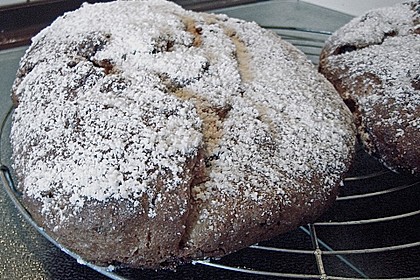 Weihnachtsstollen, süßes Prachtstück mit Tradition 74