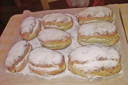 Weihnachtsstollen, süßes Prachtstück mit Tradition 47