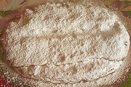 Weihnachtsstollen, süßes Prachtstück mit Tradition 83