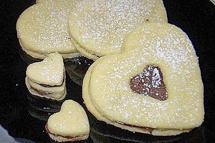 Vanilleherzen mit Nougatfüllung 13