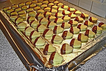 Vanilleherzen mit Nougatfüllung