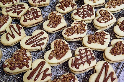 Vanilleherzen mit Nougatfüllung 10