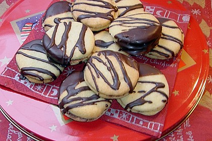 Vanilleherzen mit Nougatfüllung 4