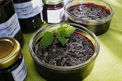 Heidelbeer - Apfel - Konfit&uuml;re mit Zimt 2