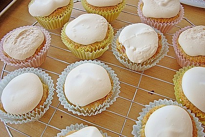 Rhabarber - Muffins mit Baiser 9