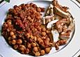 H&auml;hnchen mit w&uuml;rzigen Kichererbsen