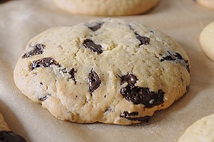 Chewy Chocolate Chip Cookies 3